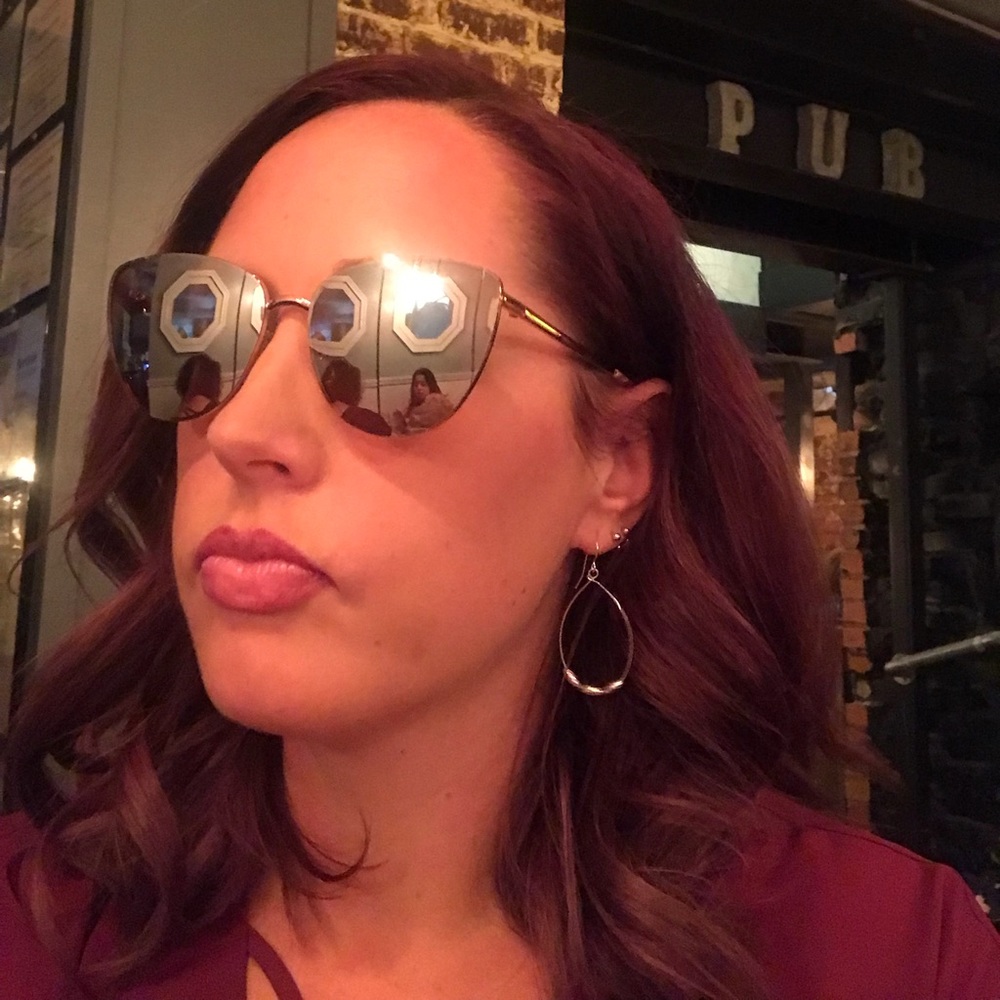 Meet your Posher, Jena